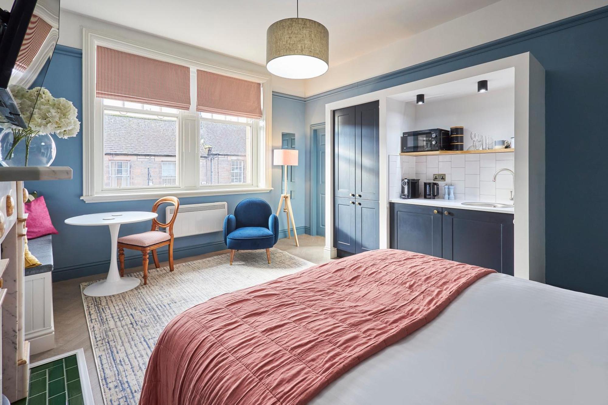 Arlington House Hotel - Self Check-In Suites วูเลอร์ ภายนอก รูปภาพ
